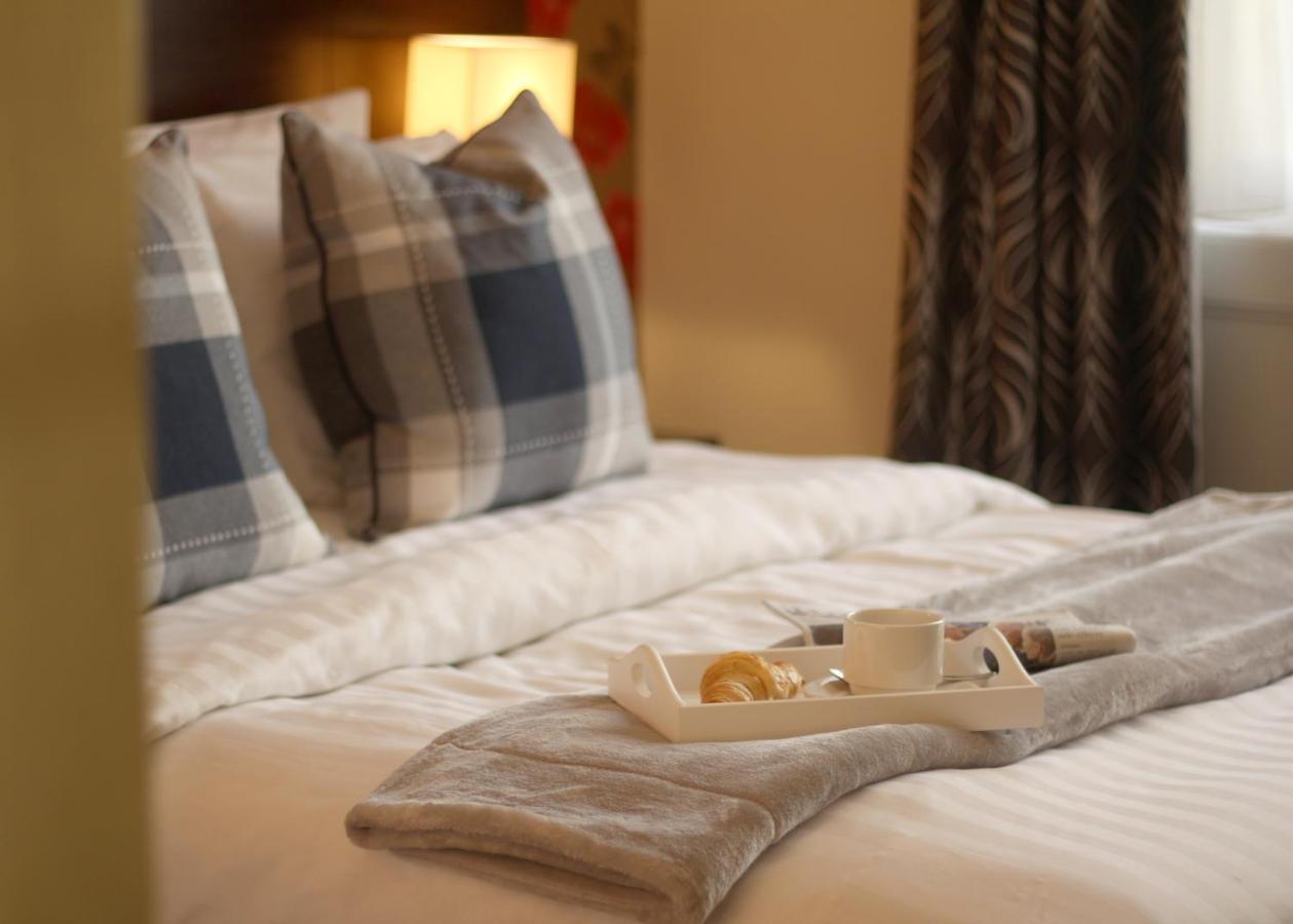 The Bull Hotel Stony Stratford Dış mekan fotoğraf